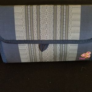 THAI AIRLINES FIRST CLASS TOILETRIES